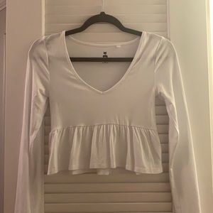 Long sleeve crop top